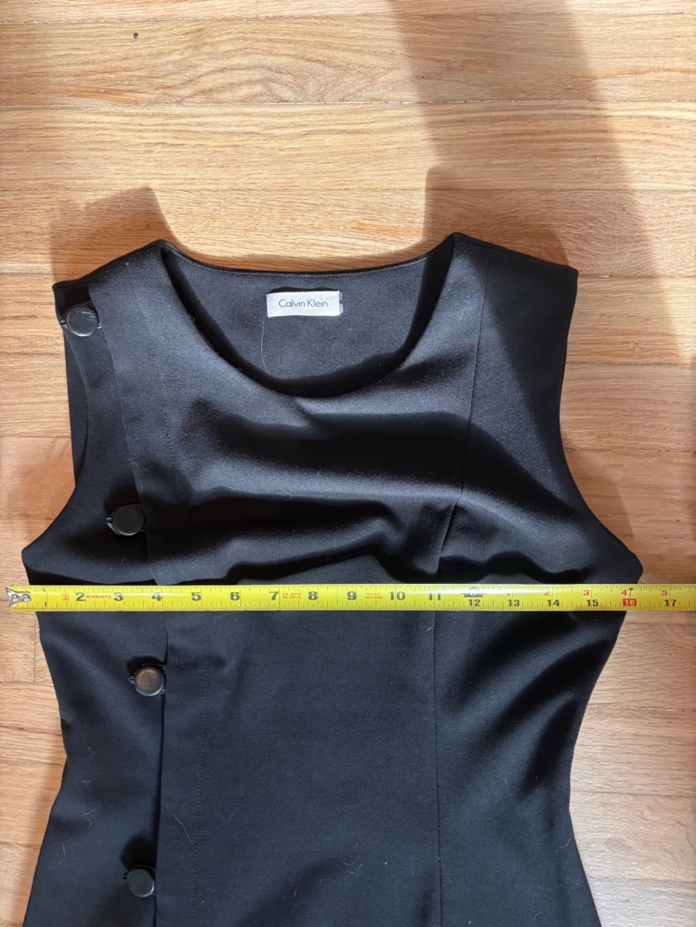 Calvin Klein Black Sheath Dress Size 4 Sleeveless Side Button Detail Minimalist - Picture 4 of 9